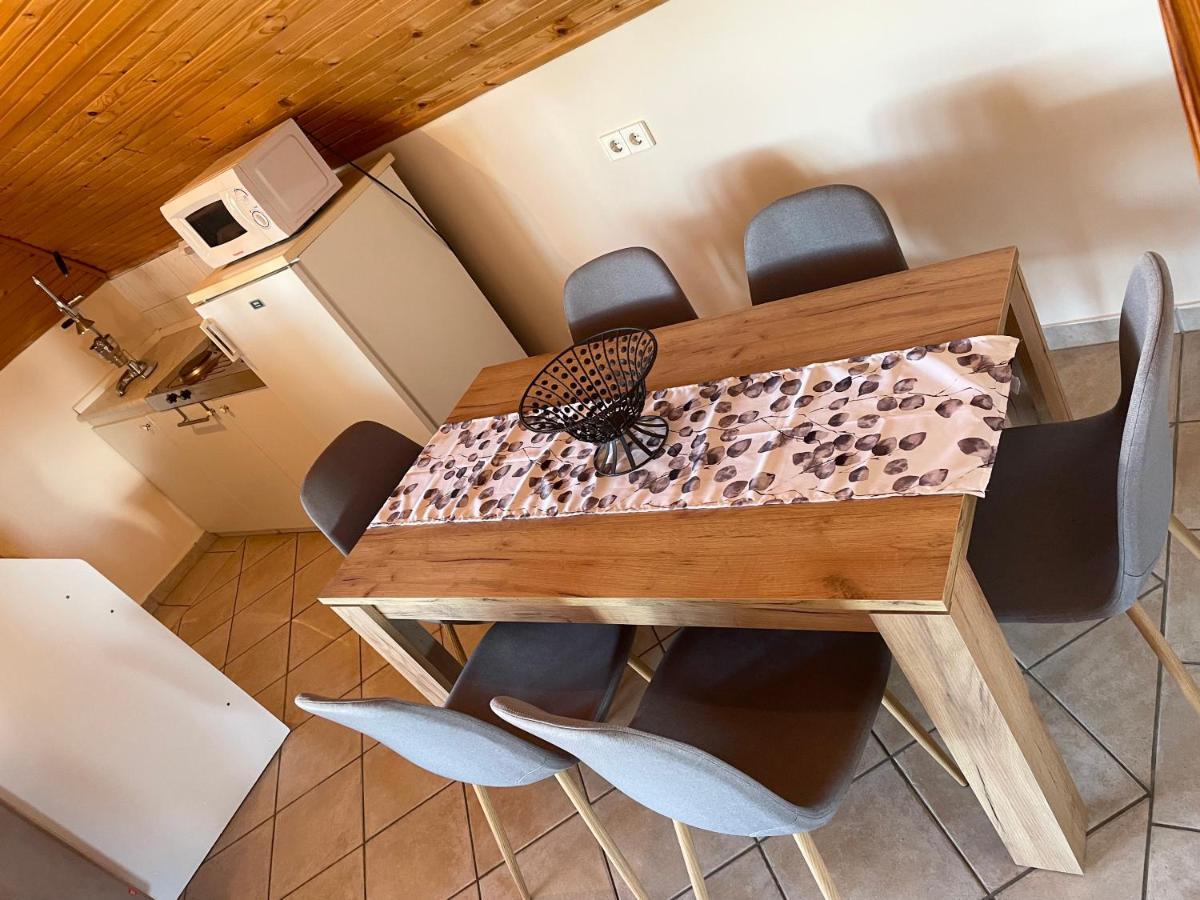 Esther Apartman Gyenesdiás エクステリア 写真