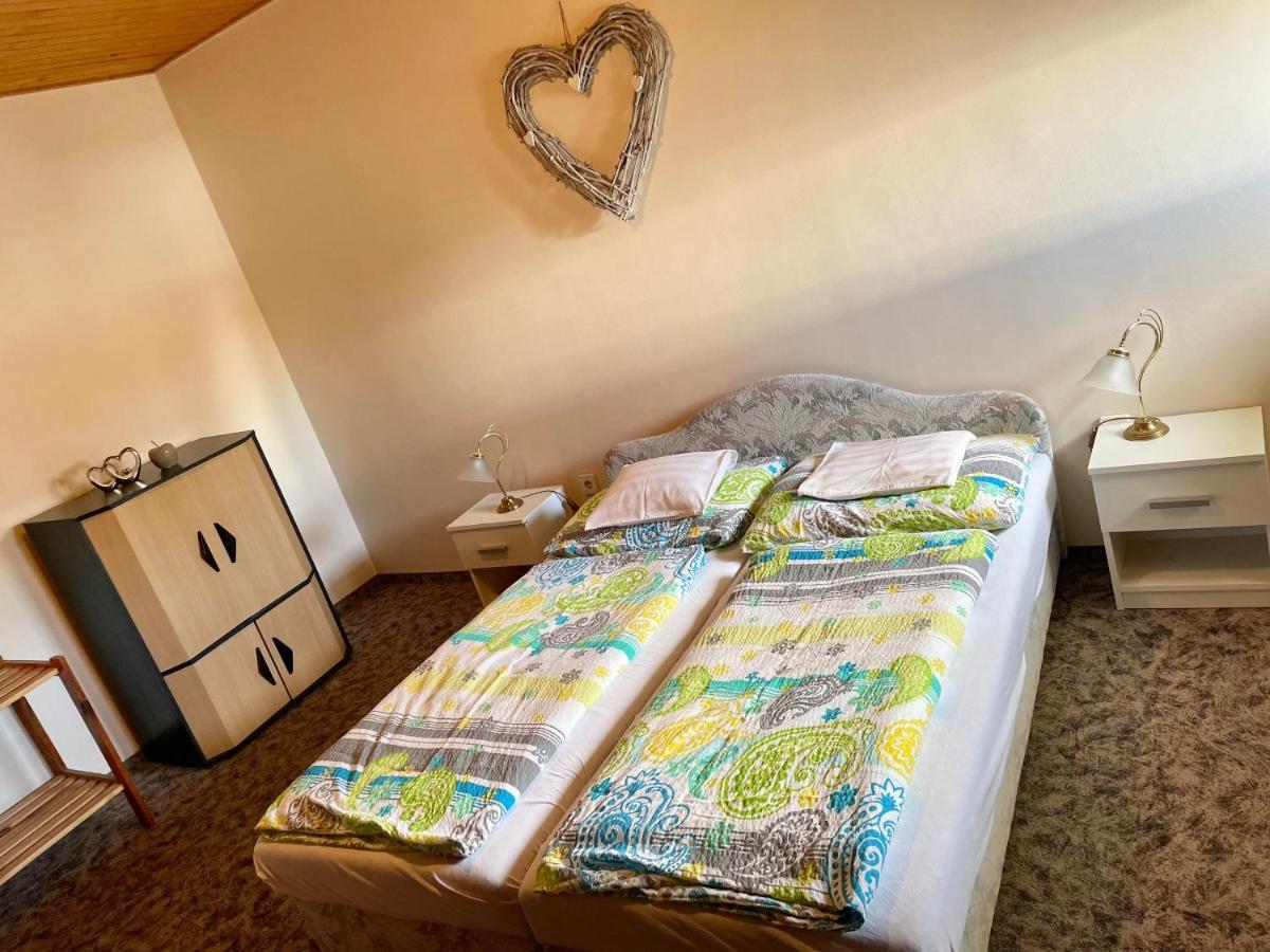 Esther Apartman Gyenesdiás エクステリア 写真