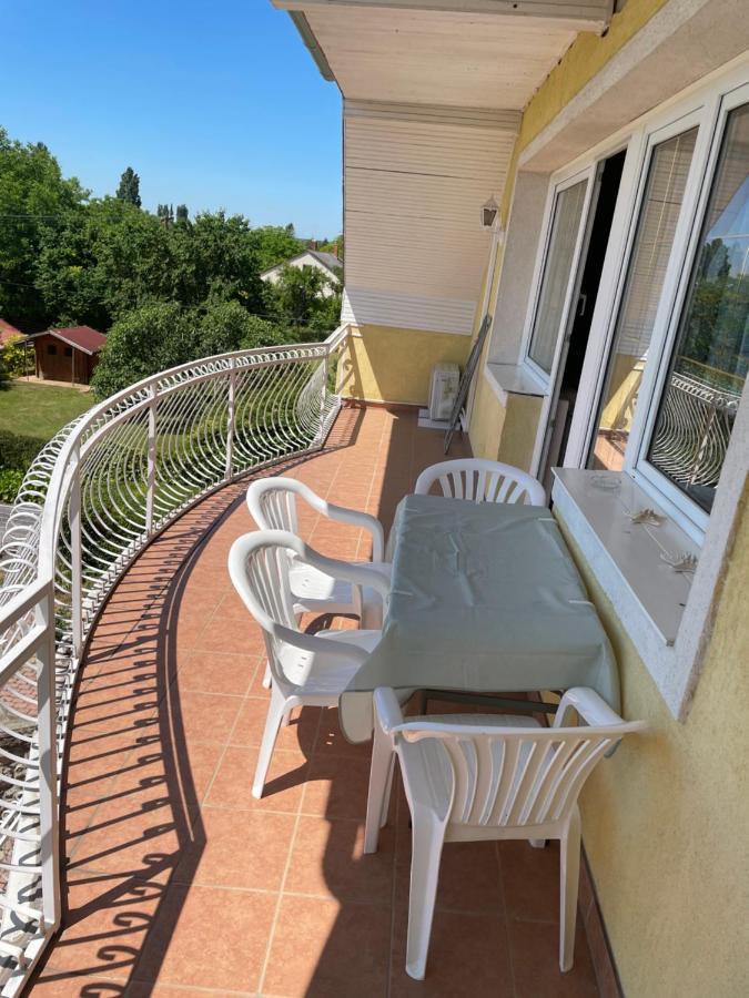 Esther Apartman Gyenesdiás エクステリア 写真